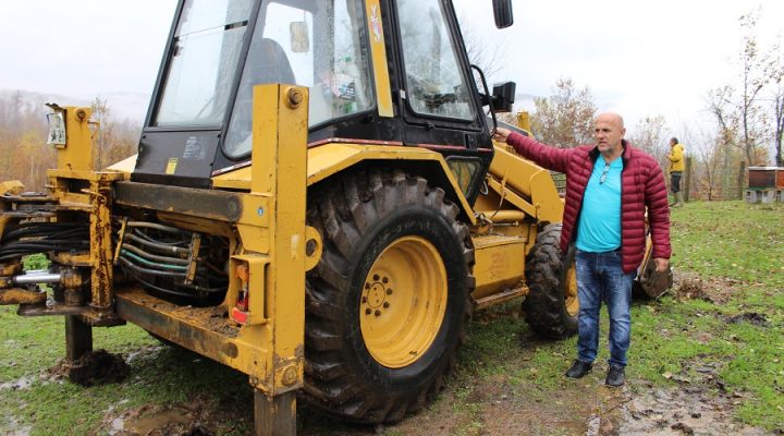 VRIJEDNE RUKE POVRATNIKA Stočar sa grmečkih padina oživio POHARANO IMANJE