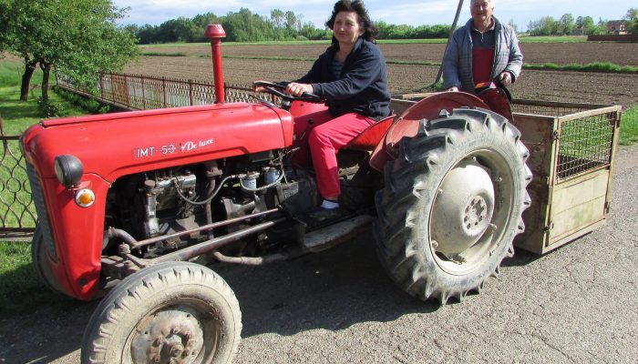 ŽENA KOJA RADI MUŠKE POSLOVE