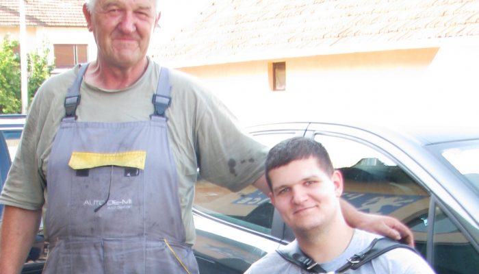 HARMONIKA I MEHANIKA NA ISTOJ POZORNICI