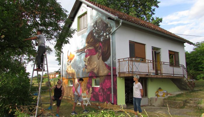 GALERIJA NA OTVORENOM U PUCARIMA